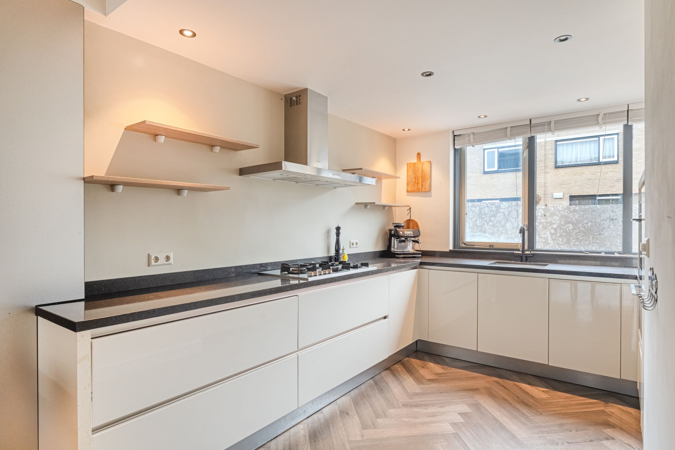 Foto 15 van Brussellaan 8