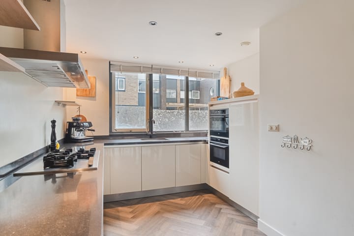 Foto 16 van Brussellaan 8