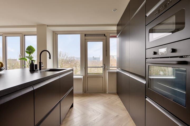 Photo 3 of Veldmaarschalk Montgomerylaan 361