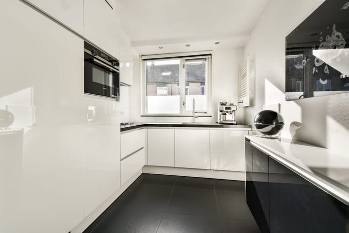 Foto 3 van Luchtenborg 8