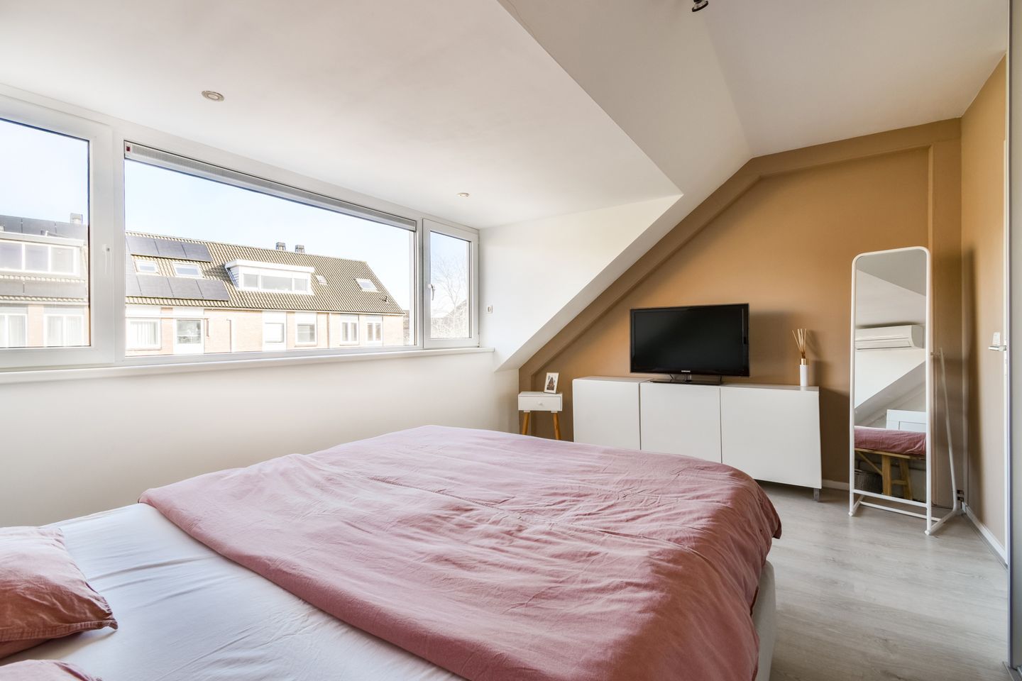 Foto 10 van Luchtenborg 8