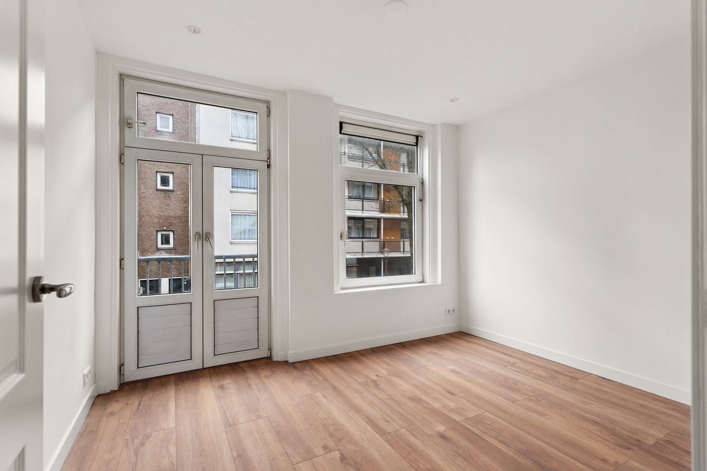 Foto 10 van Vrolikstraat 321-1