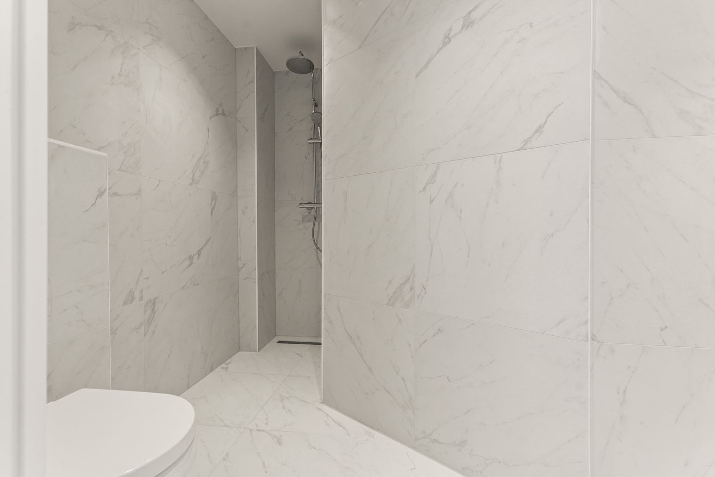 Foto 20 van Vrolikstraat 321-1