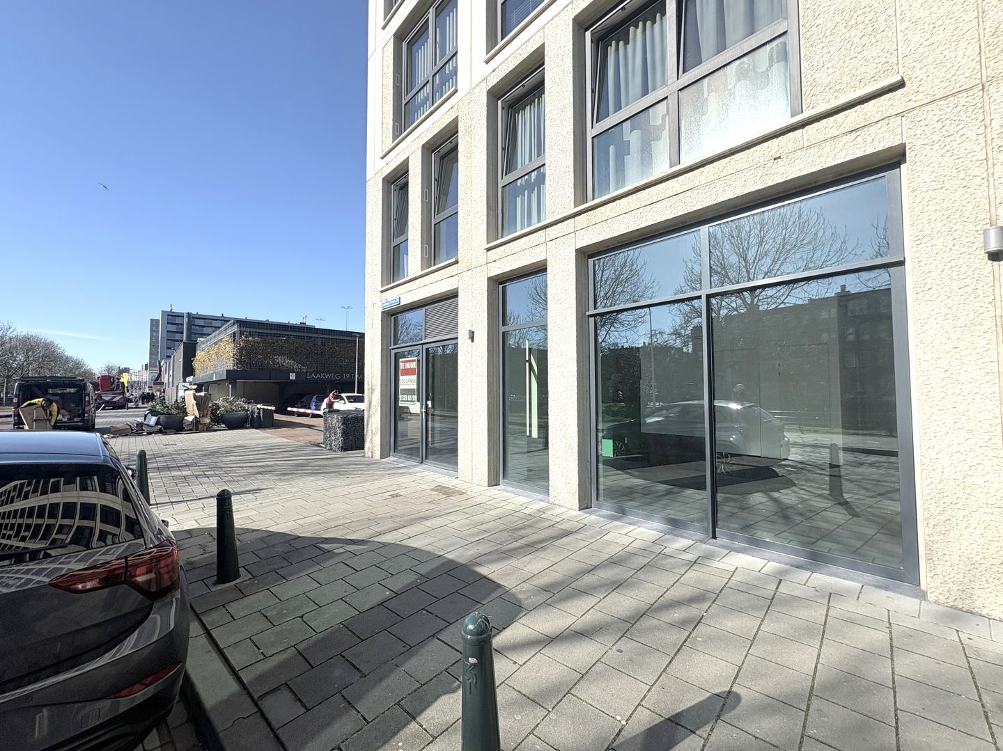 Bekijk foto 2 van Laakweg 19