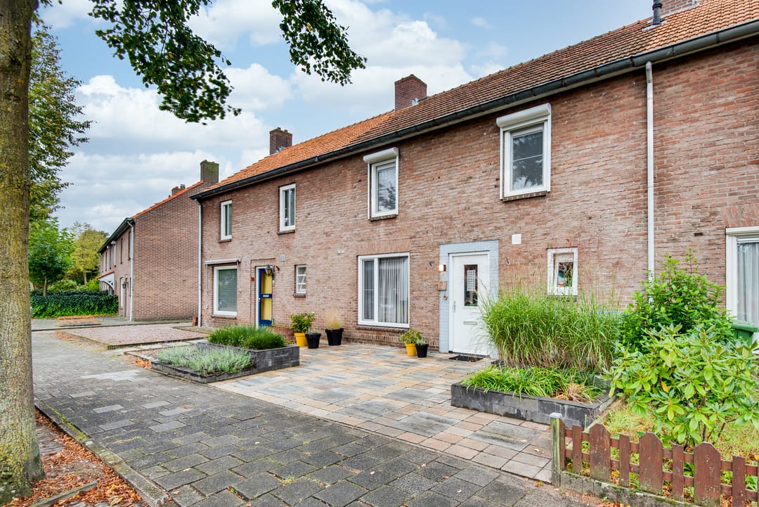 Photo 2 of Pastoor Hordijkstraat 36