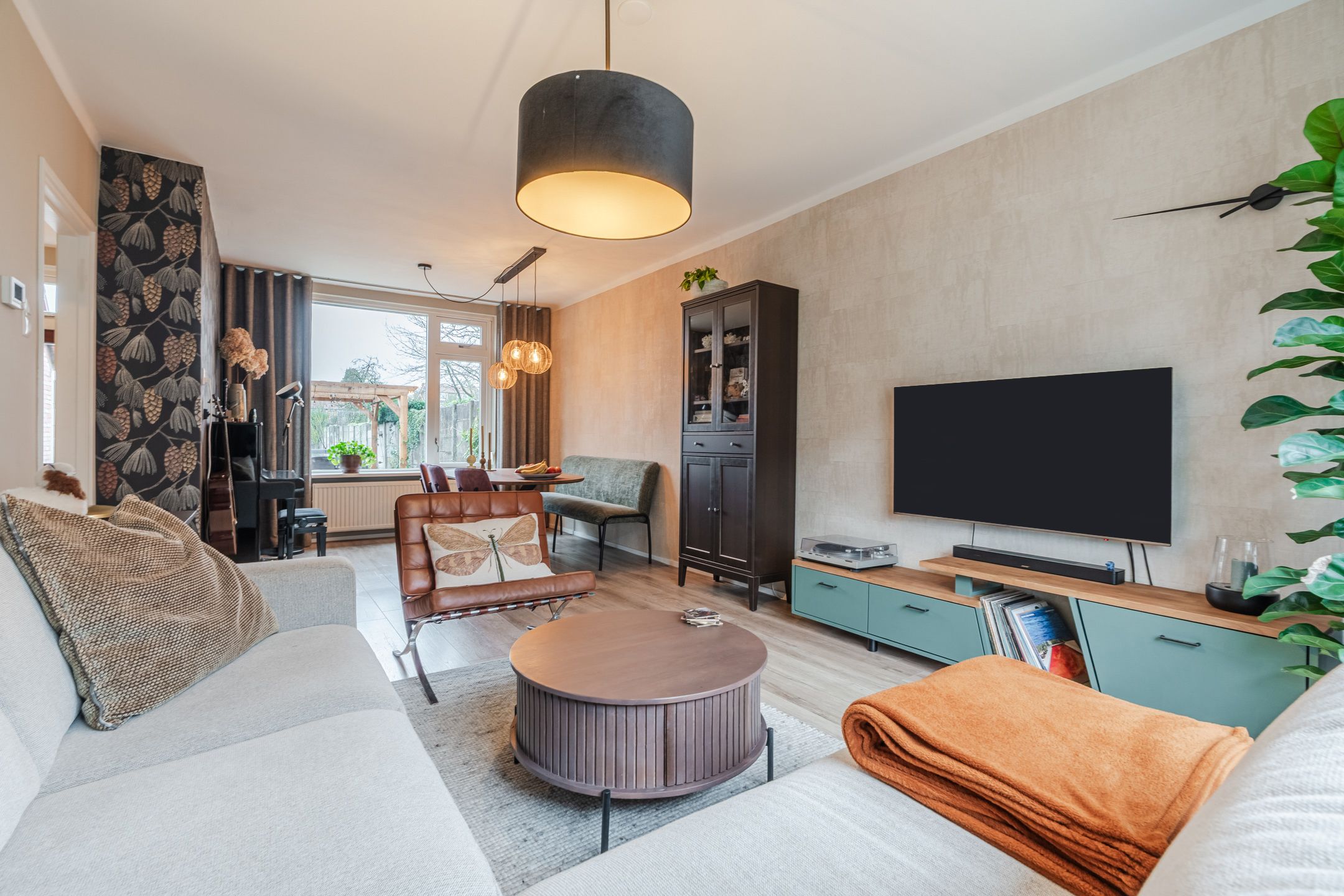 Foto 12 van van Erpstraat 13