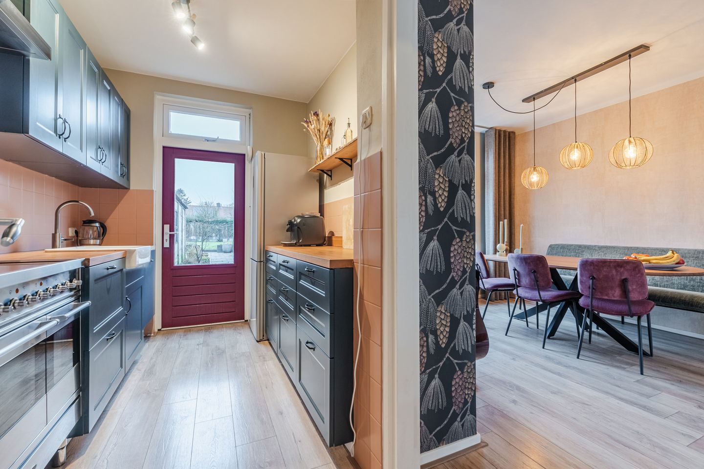 Foto 19 van van Erpstraat 13