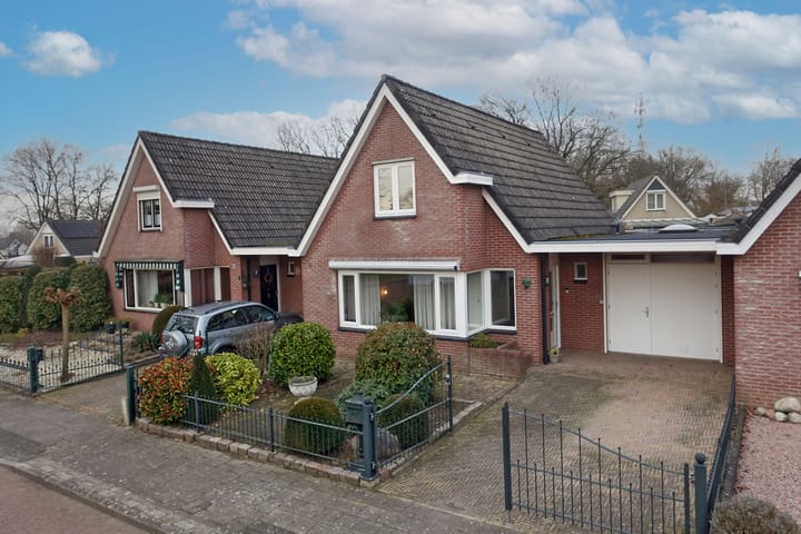 Foto 5 van Rigolettolaan 6