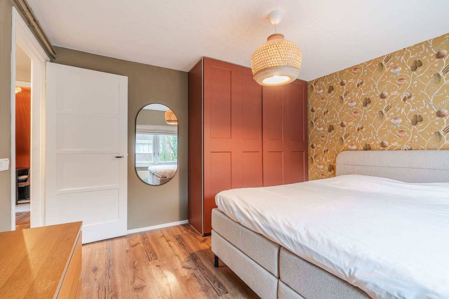 Foto 25 van van Erpstraat 13