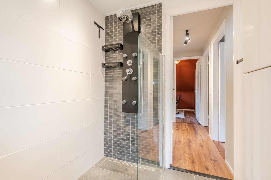 Foto 31 van van Erpstraat 13