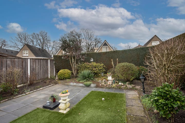 Foto 24 van Rigolettolaan 6