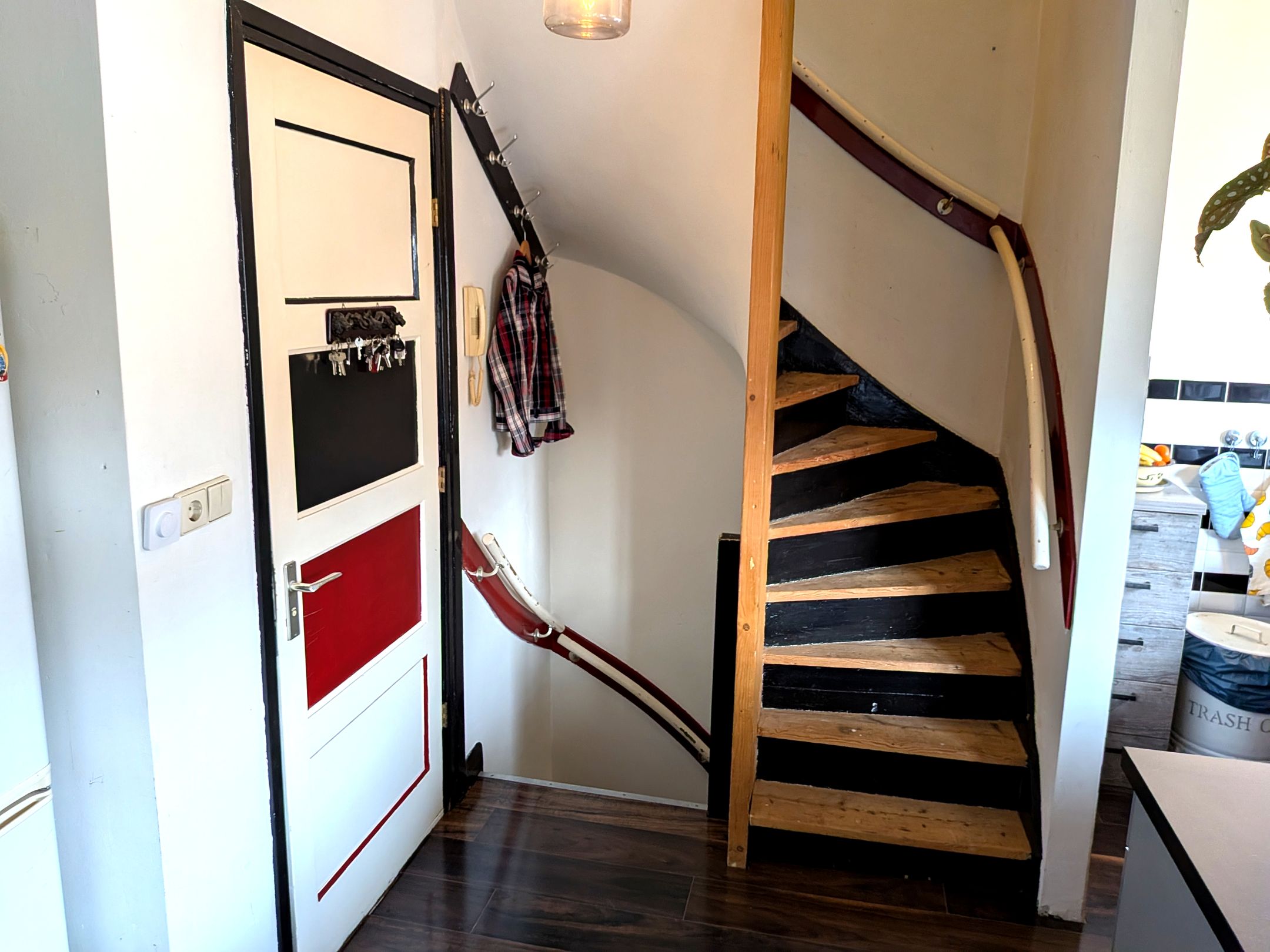 Photo 9 of Johannes Uitenbogaertstraat 2-BS