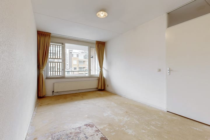 Foto 11 van Floris Arntzeniusplein 27