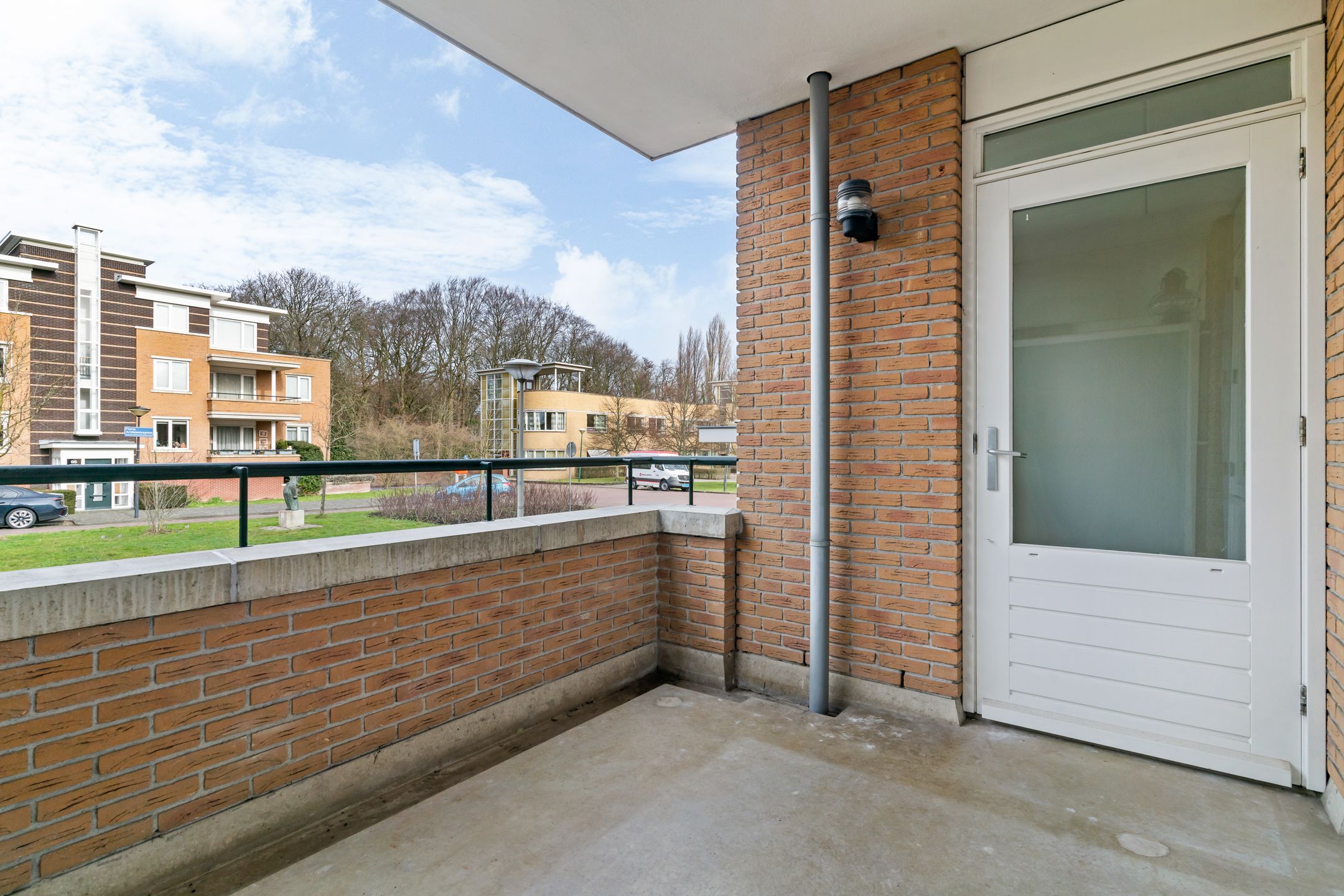 Foto 21 van Floris Arntzeniusplein 27