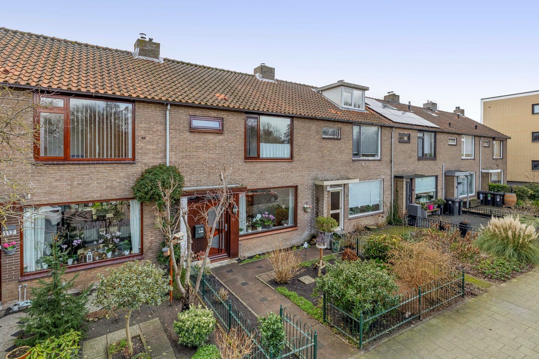 Foto 7 van Esdoornlaan 110