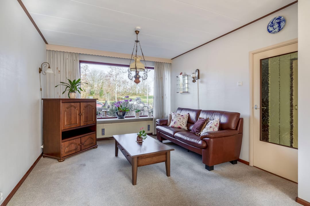 Foto 8 van Esdoornlaan 110