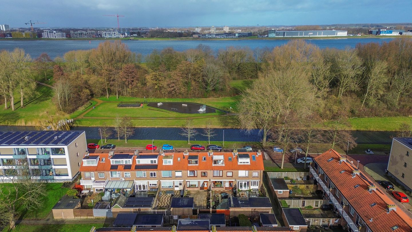 Foto 35 van Esdoornlaan 110