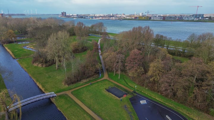 Photo 37 of Esdoornlaan 110