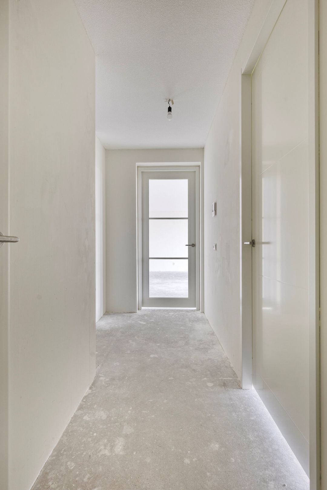 Foto 8 van Perzikweg 82