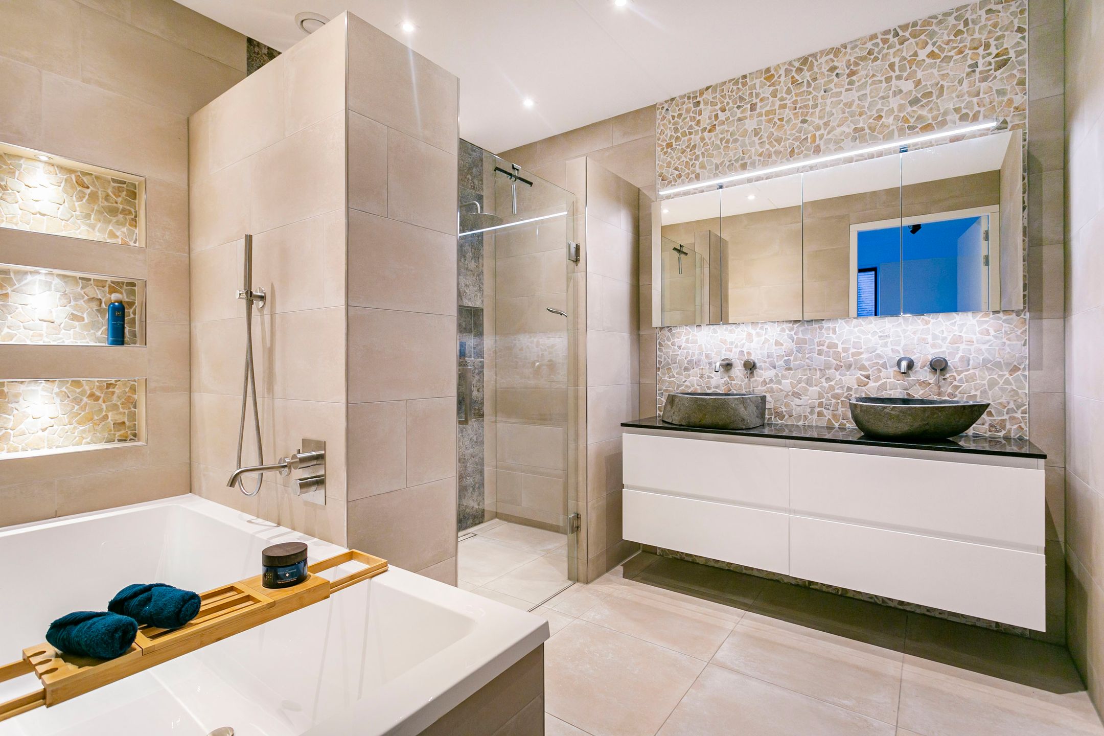 Foto 3 van Pyreneeën 12