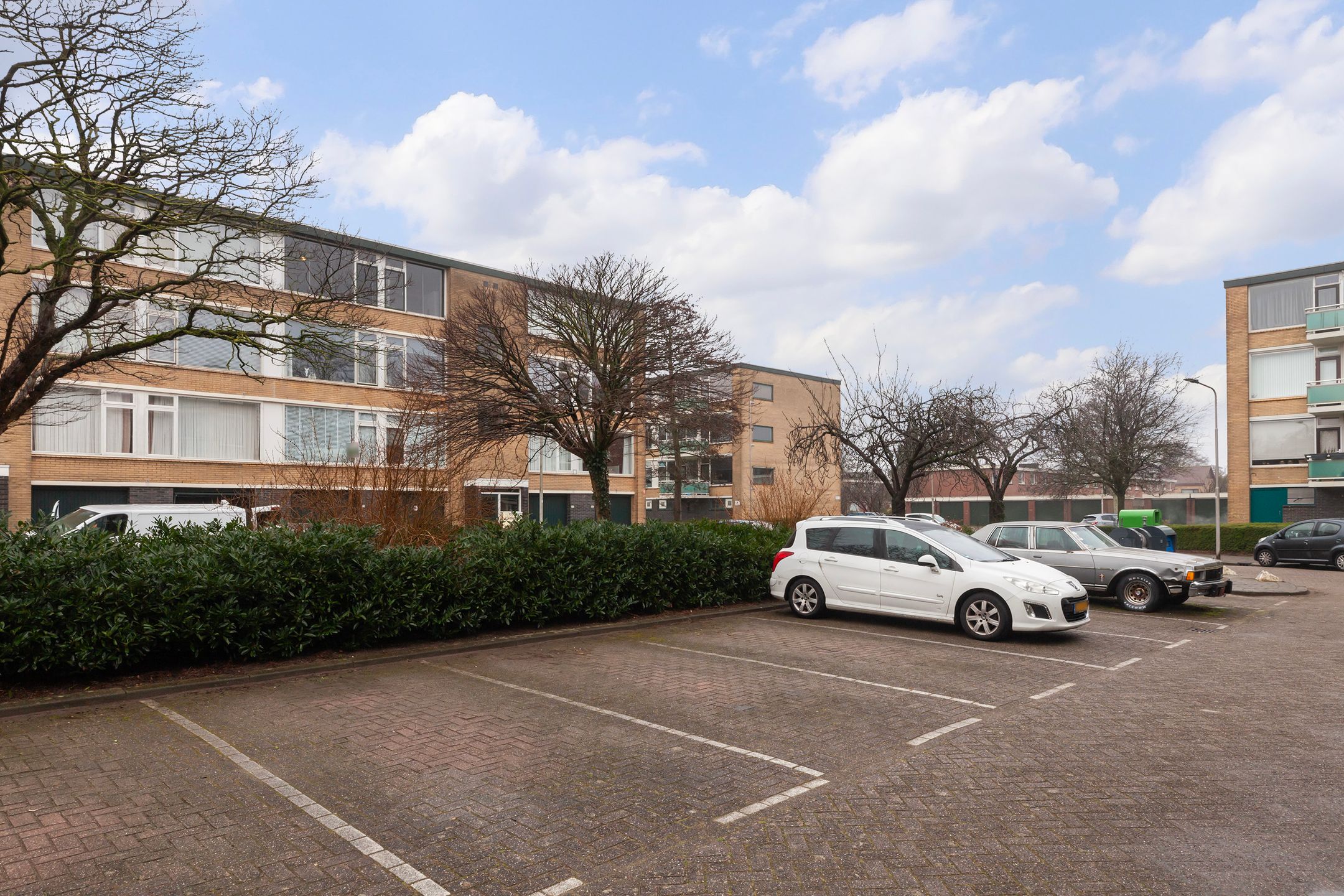 Foto 27 van Van Anrooystraat 391