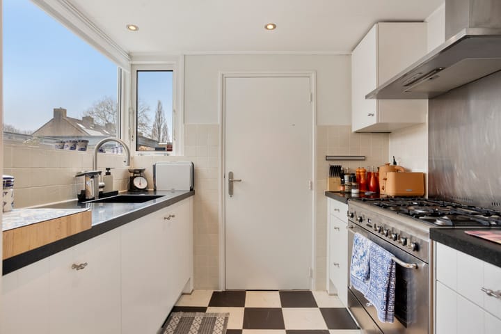 Photo 4 of Drieboomlaan 275