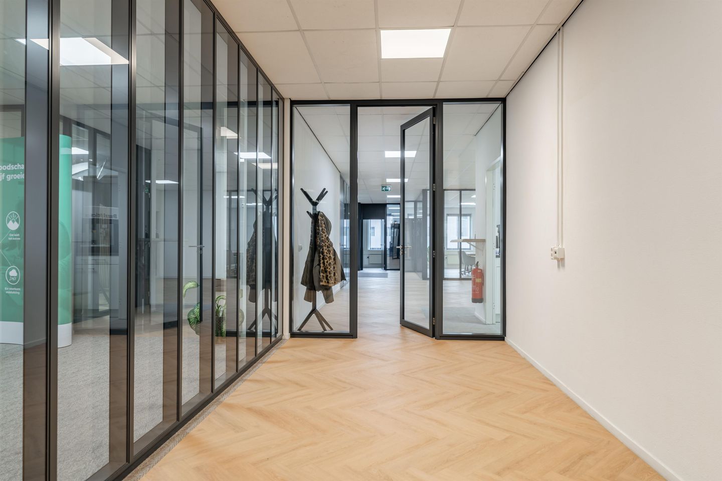 Bekijk foto 3 van Philipsstraat 6