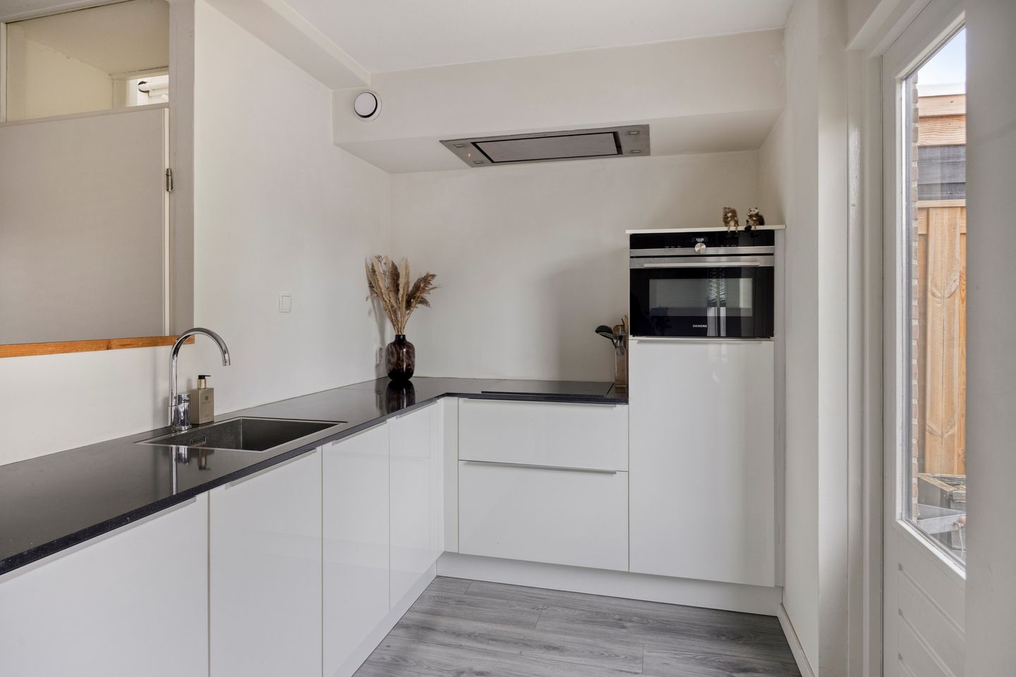 Foto 10 van Van Langenmarke 18