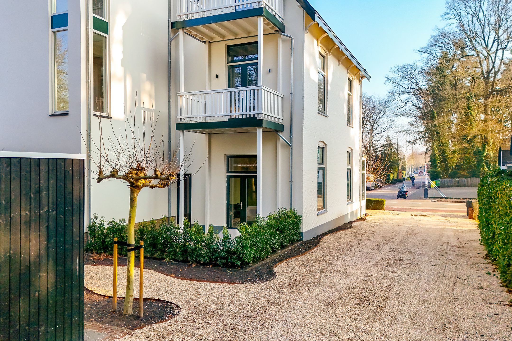 Photo 6 of Vredehofstraat 15-A