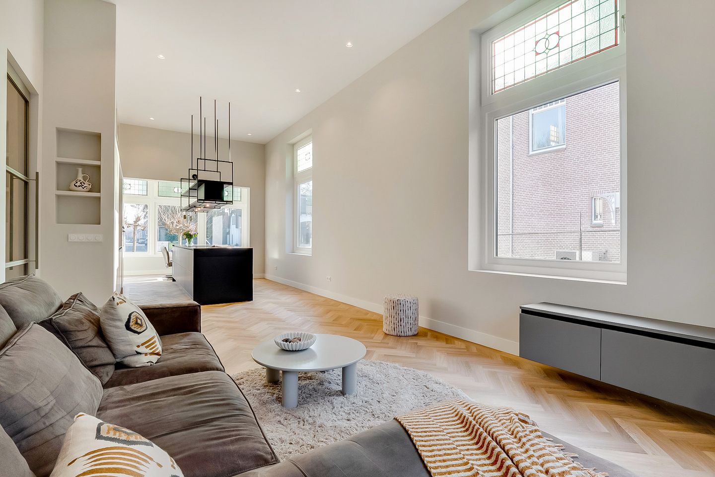 Photo 14 of Vredehofstraat 15-A