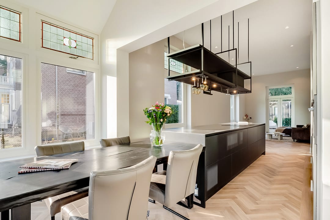 Photo 17 of Vredehofstraat 15-A