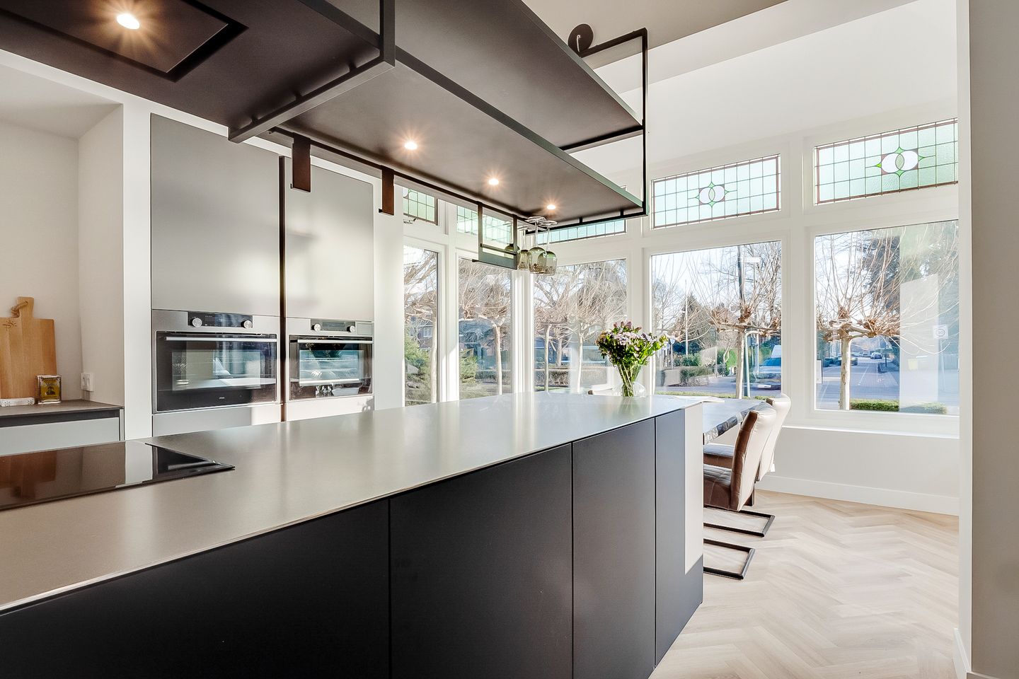 Photo 20 of Vredehofstraat 15-A