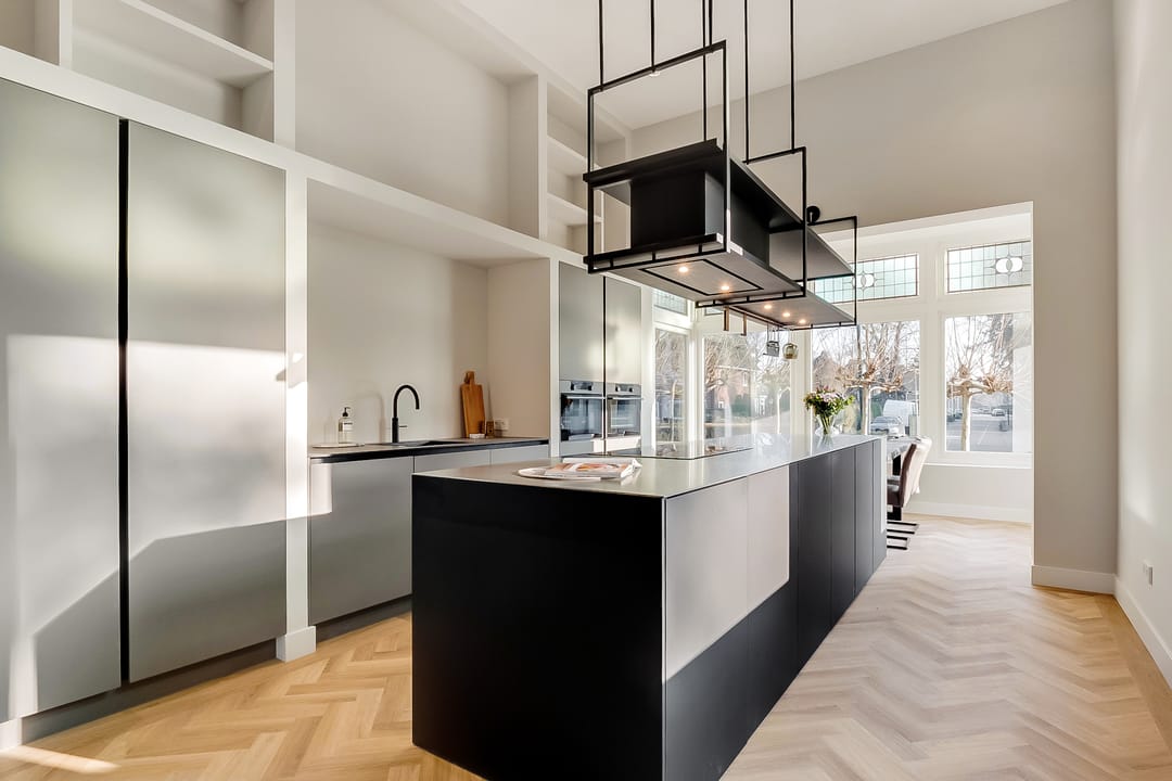 Photo 22 of Vredehofstraat 15-A