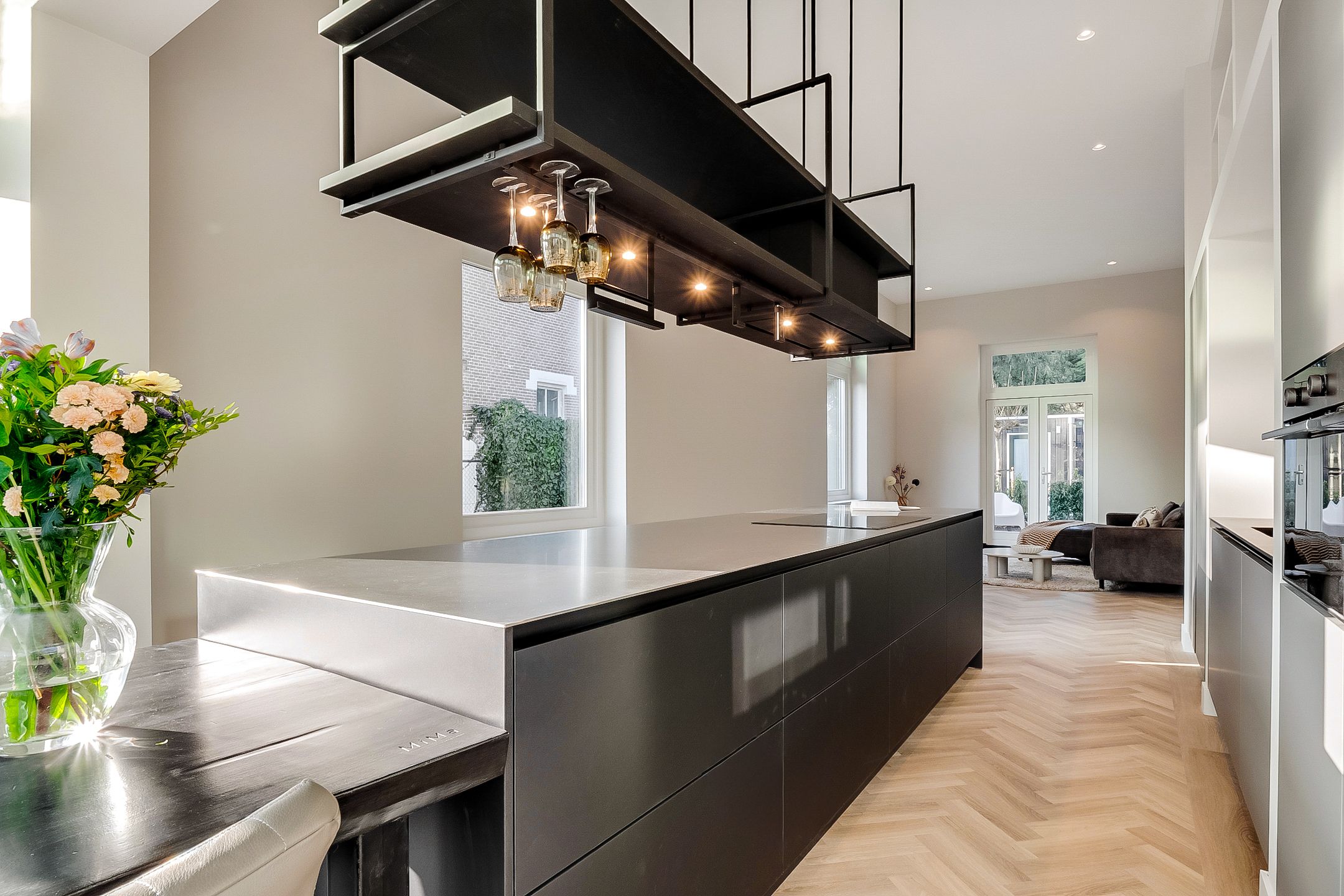 Photo 27 of Vredehofstraat 15-A