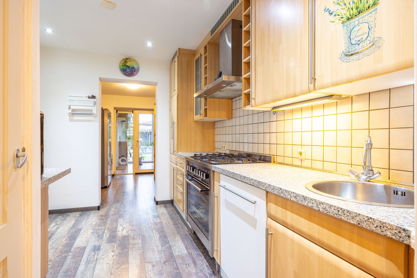 Foto 19 van Mgr. Paredisstraat 4