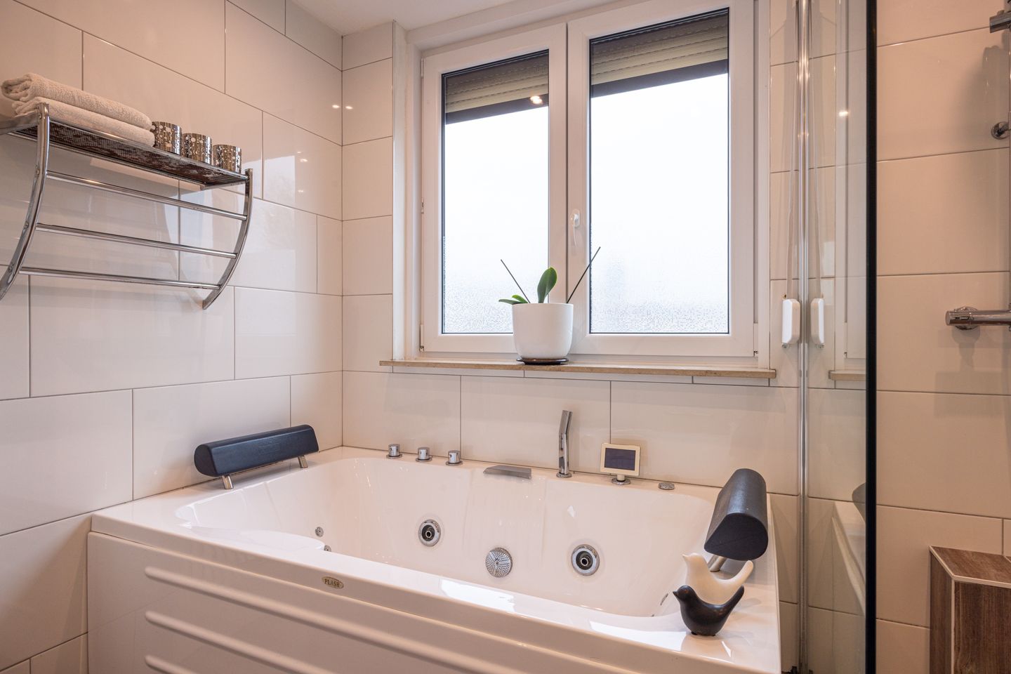 Foto 34 van Mgr. Paredisstraat 4