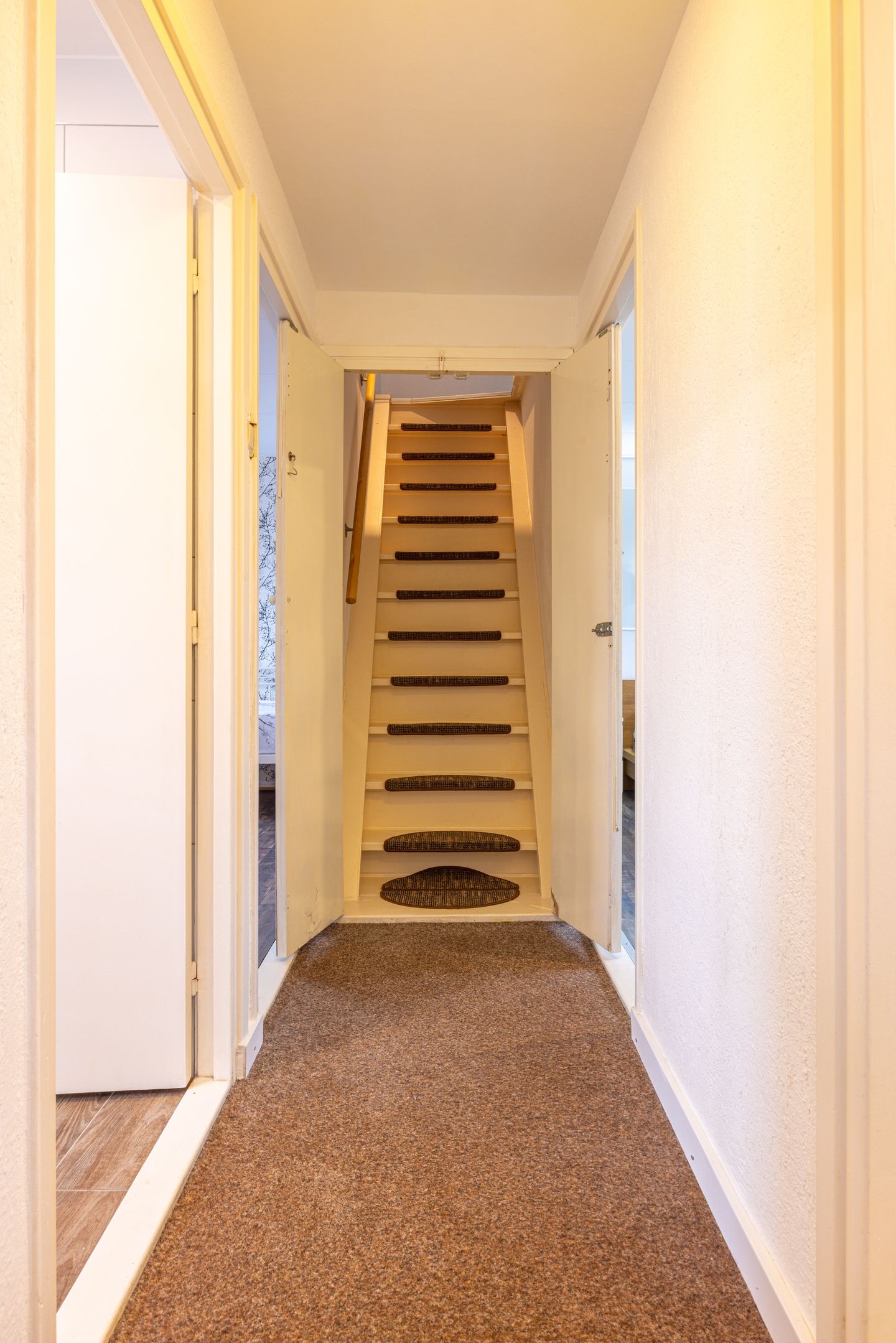 Foto 35 van Mgr. Paredisstraat 4