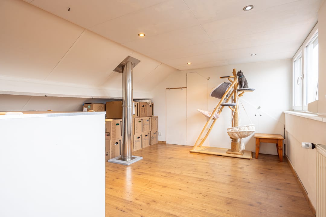 Foto 38 van Mgr. Paredisstraat 4