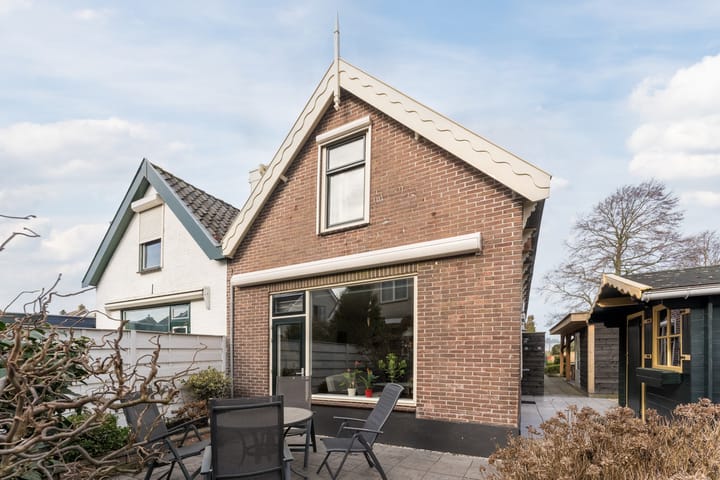 Photo 23 of Voorweg 45