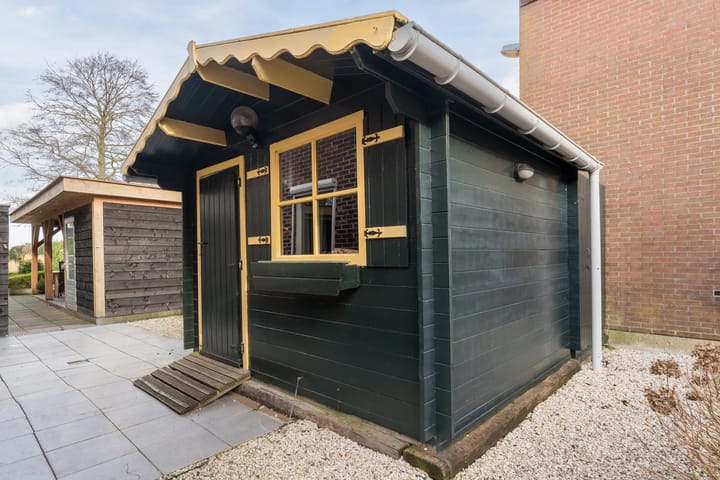 Photo 27 of Voorweg 45