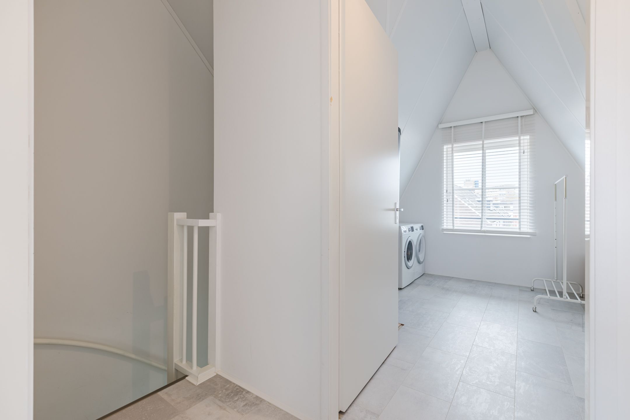 Photo 21 of Fluitenkruid 23