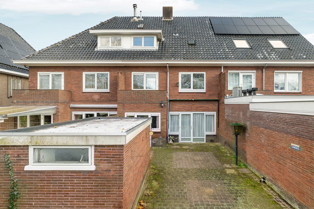 Foto 47 van Burgemeester Tenkinkstraat 30