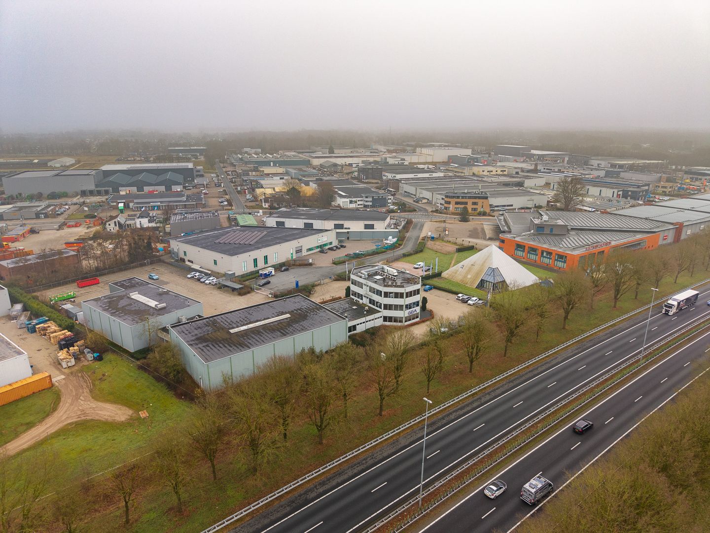 Bekijk foto 4 van Hoogveld 18