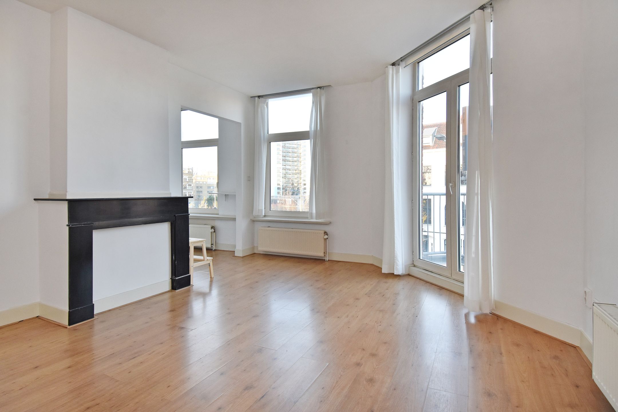 Photo 3 of Groot Hertoginnelaan 198-A