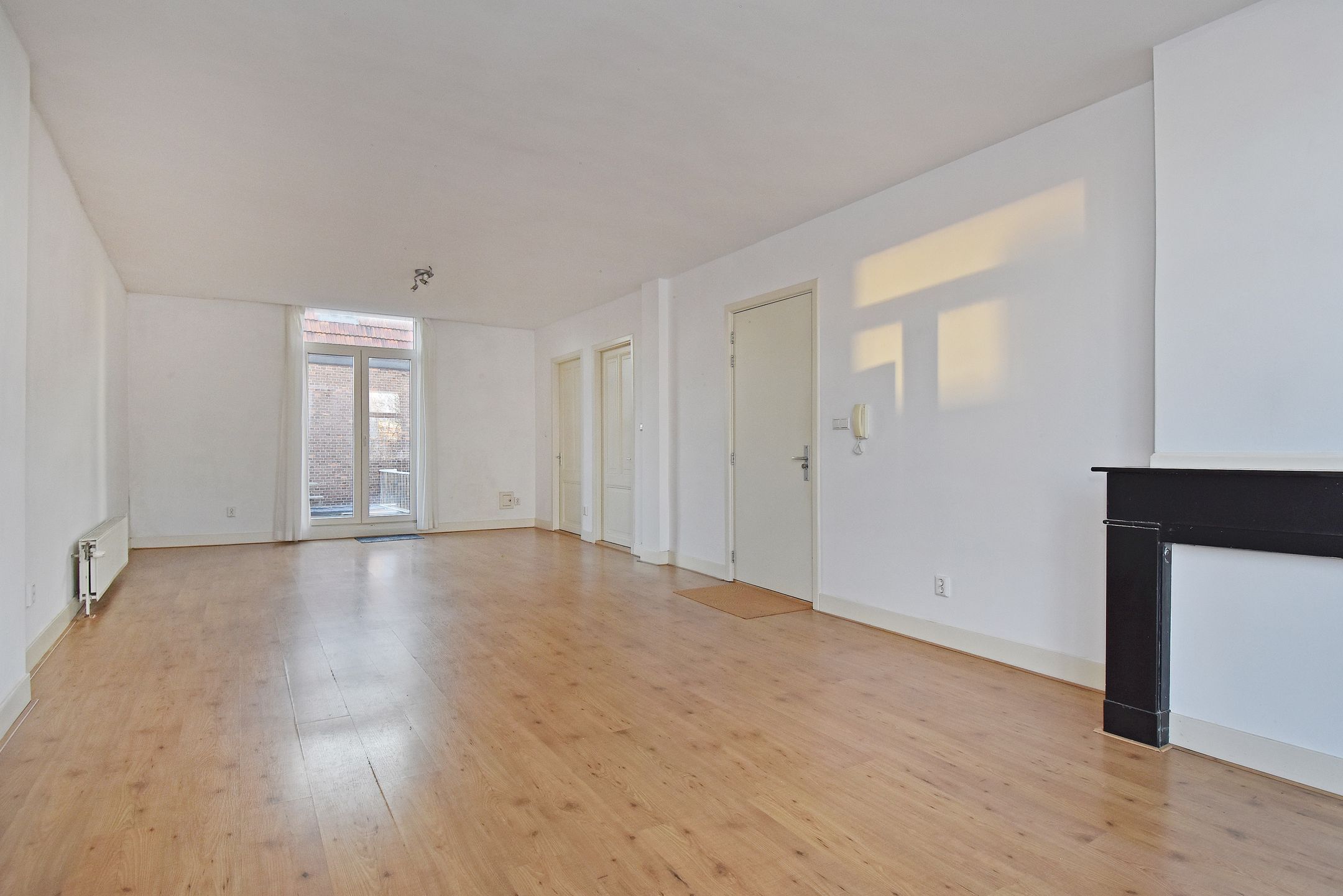 Photo 6 of Groot Hertoginnelaan 198-A