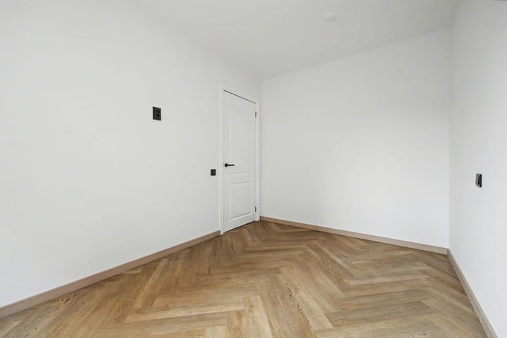 Foto 13 van Alberdingk Thijmstraat 156