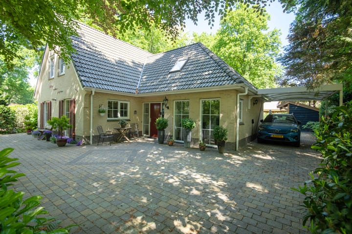 Photo 3 of van Eeghenlaan 5