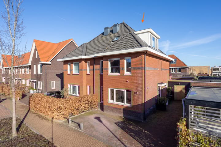 Foto 2 van Gouden Harplaan 37