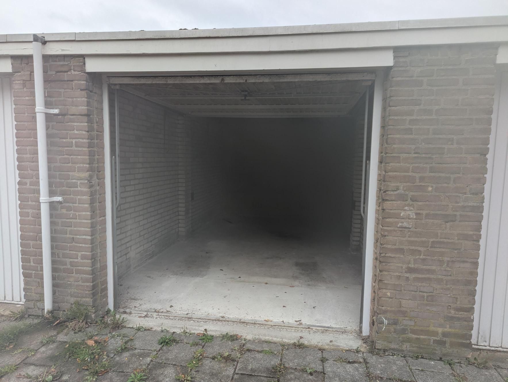 Photo 3 of Karel van Egmondstraat 8036