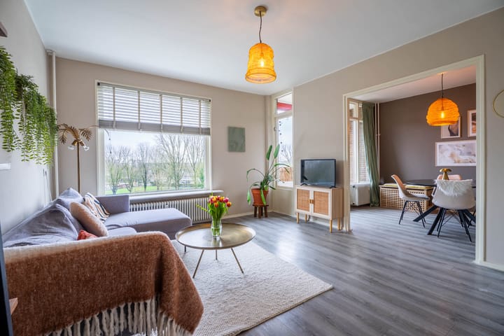 Photo 2 of Dr. Struyckenstraat 34